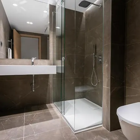 Mona Plaza 4* Belgrade