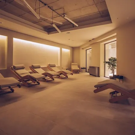 Mona Plaza 4* Belgrade