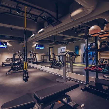 Szálloda Mona Plaza 4*